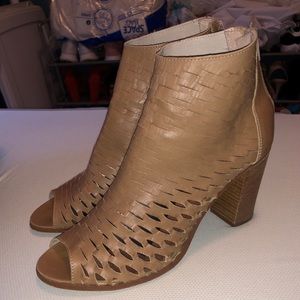 Lavorazione Artigianale Heels Sz 39/9